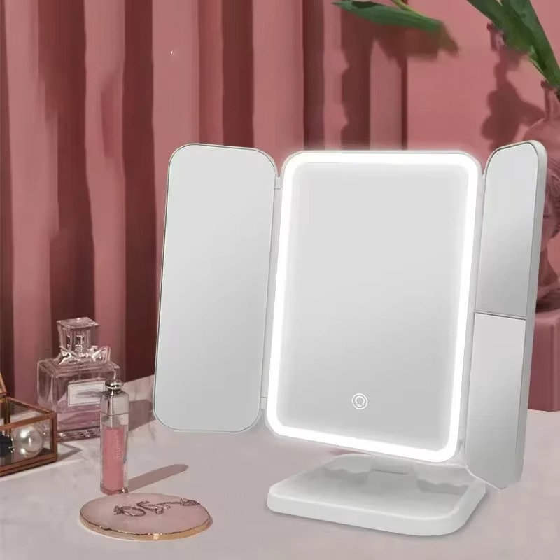 Miroir de Maquillage LED Tri-Volet – Grossissement Haute Précision