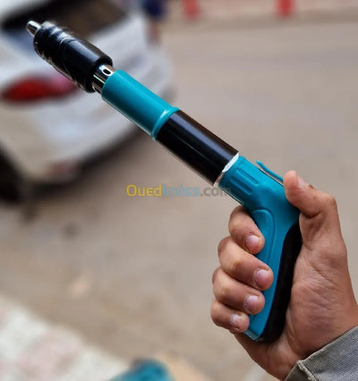 Kit de fixation murale – Pistolet manuel + accessoires (120 clous)